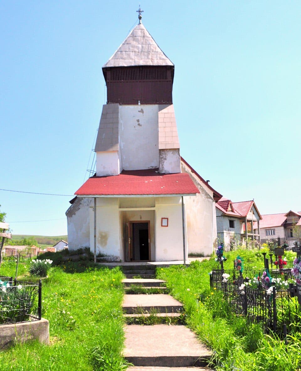 Râu de Mori - Râușor - Culmea Prelucele - Vârful Retezat