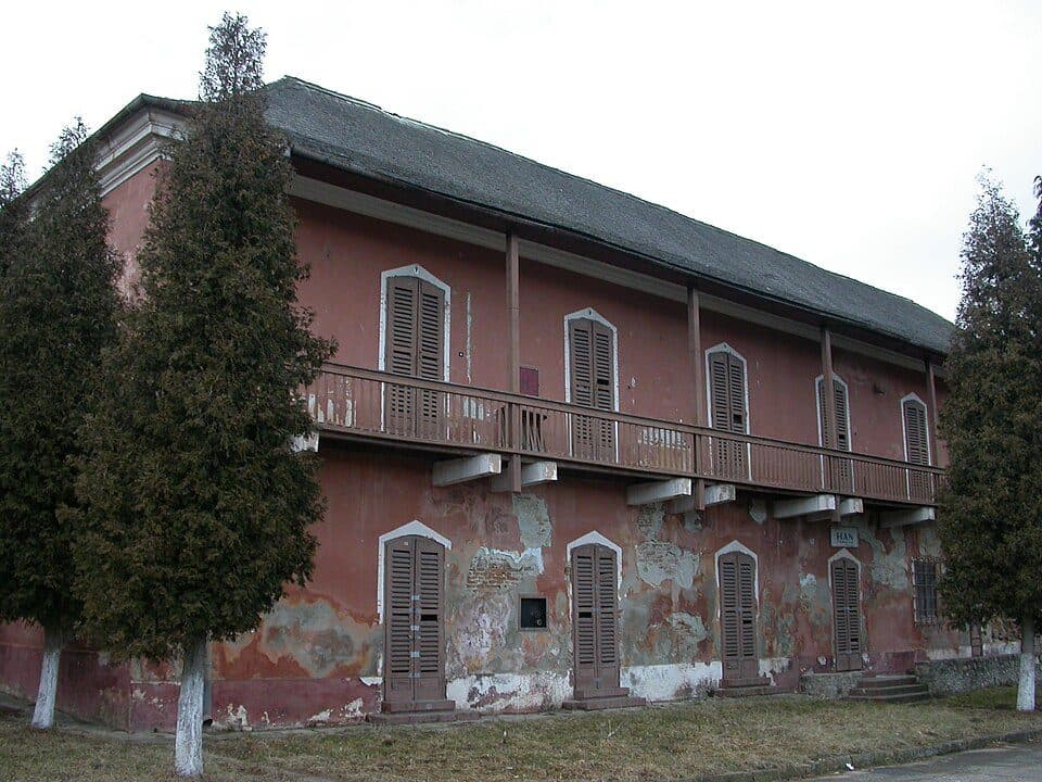 Kendeffy Castle — photo 3