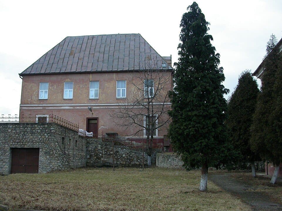 Kendeffy Castle — photo 2