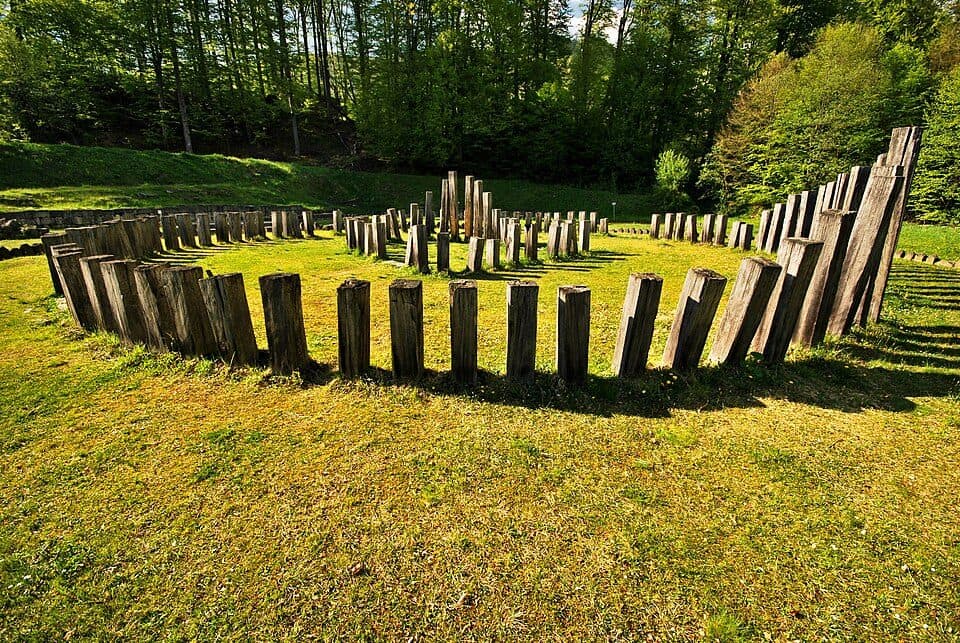 Costești - Sarmizegetusa Regia - Vf. Godeanu