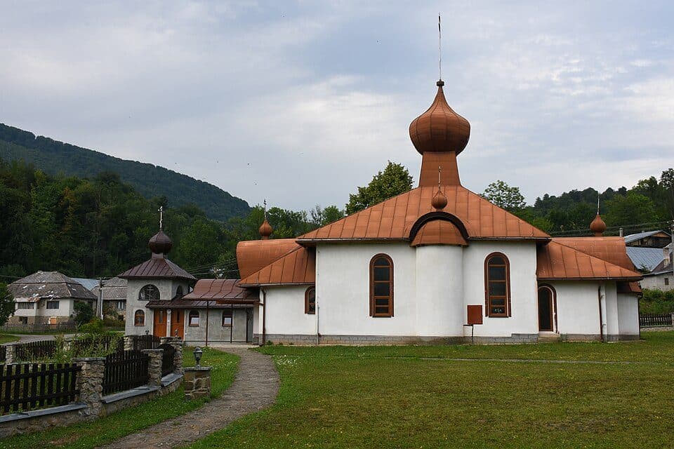 Uličské Krivé - Topoľa