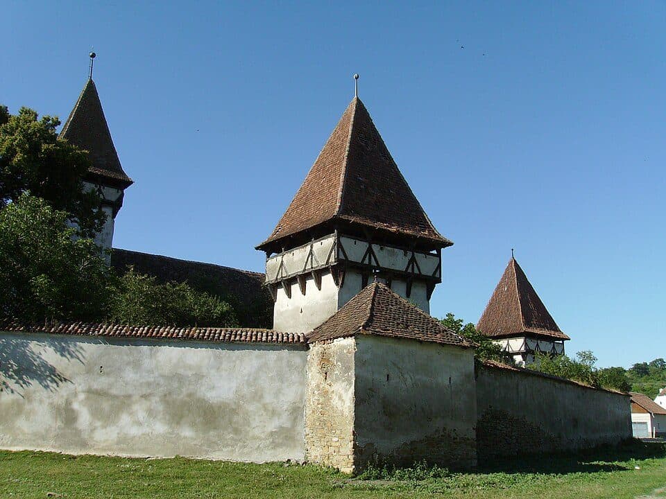Biserica fortificată din Cincșor
