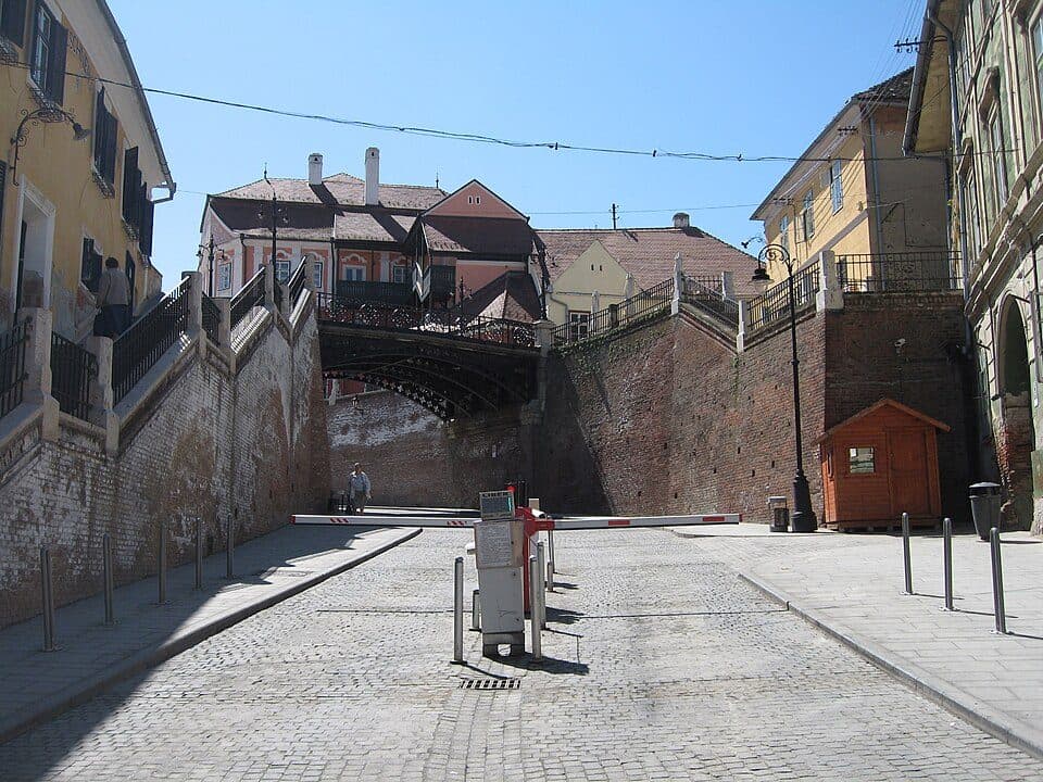 Podul Minciunilor (Hazugok hídja) — 3. fotó