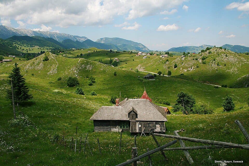 Cabana Curmătura-La Table-Șirnea-DN73