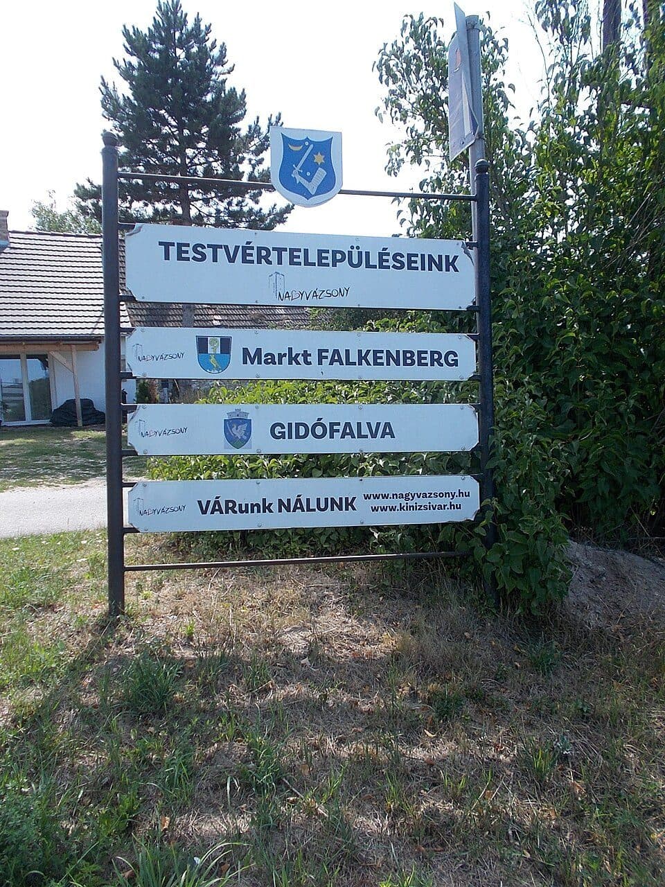 Via Mariae M12-13