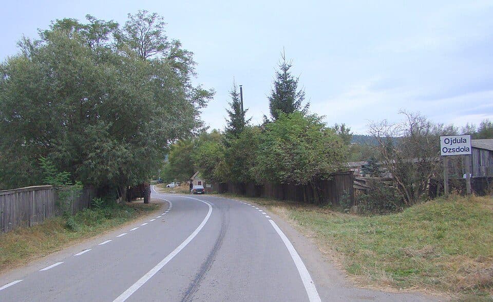 Ojdula (centru) - Vf. Pilișca - Vf. Oituz Izvor