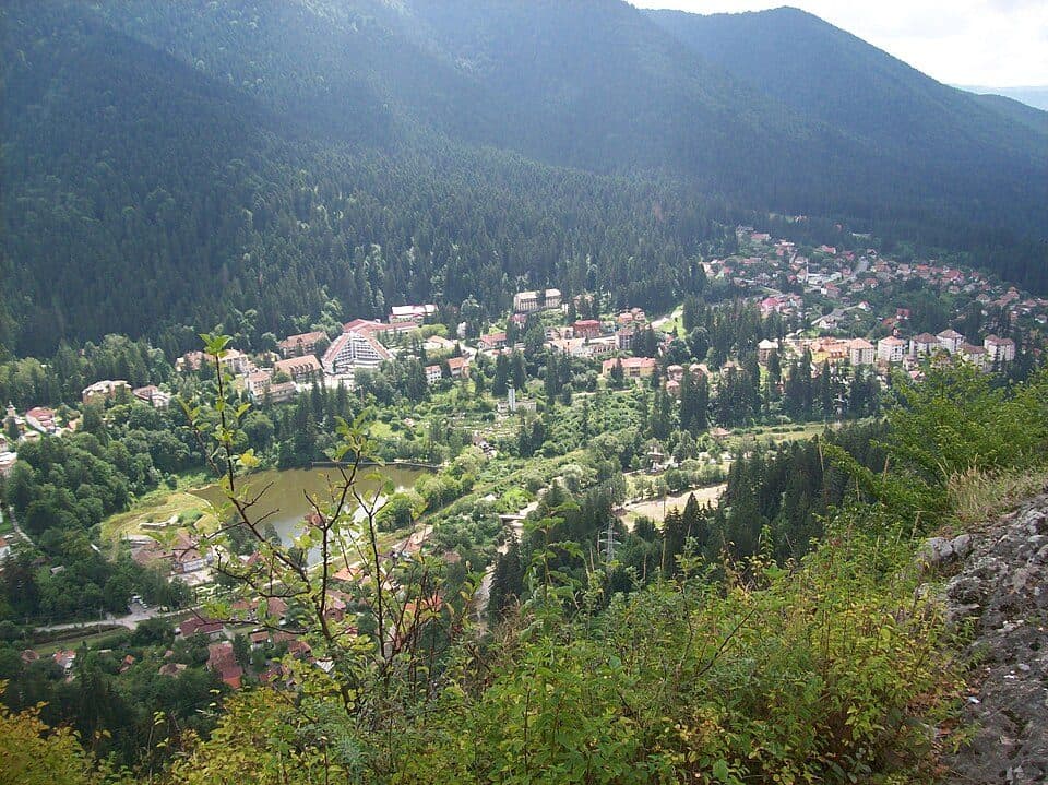 oraș Băile Tușnad - sub Vf. Ciomatul Mic - Cabana Lacul Sfânta Ana