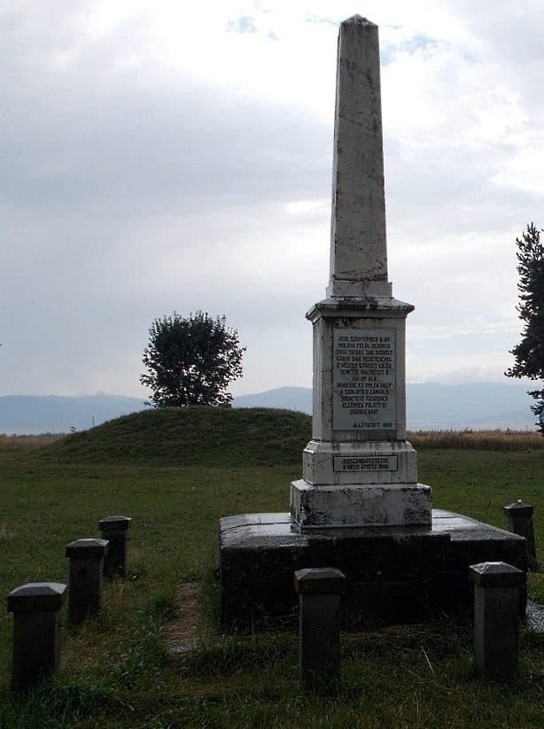 Tatárdomb