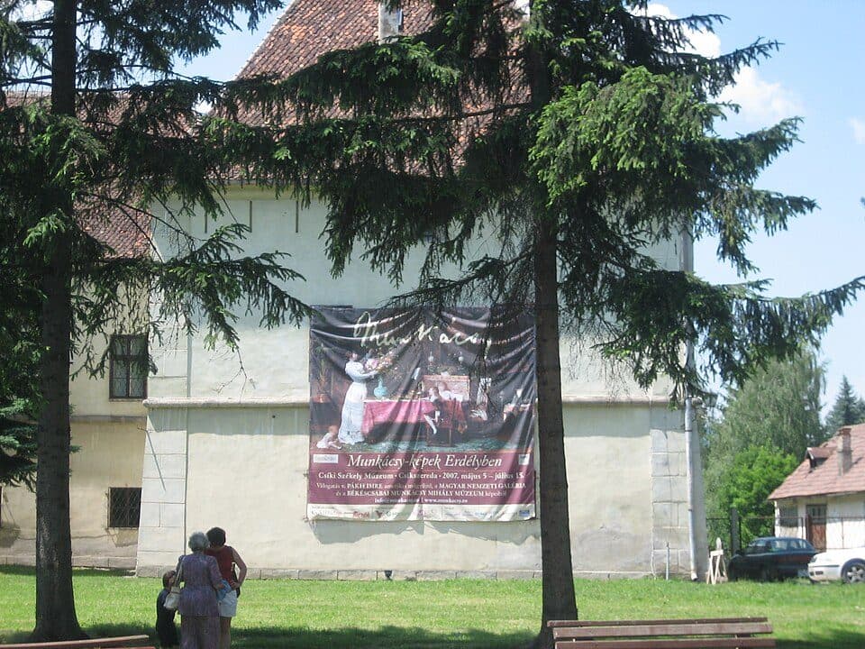 oraș Miercurea Ciuc - Poiana Hirtelen - intersecție traseul BA (creasta principală)
