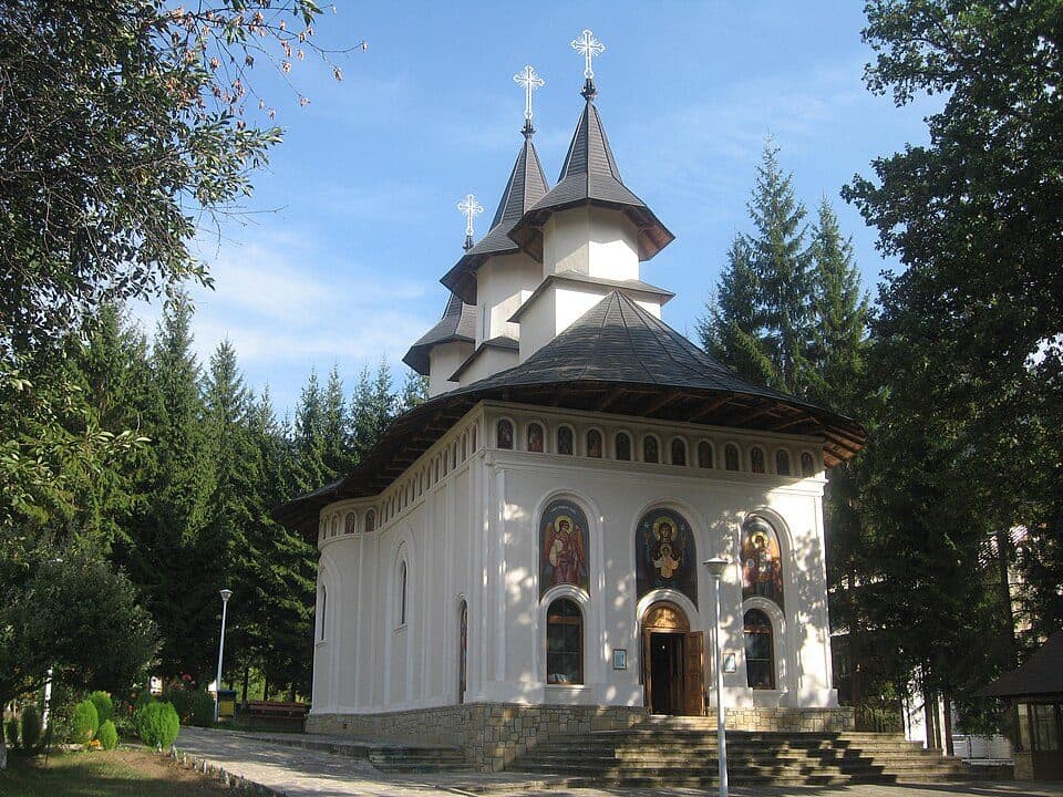 Cabana Izv. Muntelui - Platoul Ocolașului Mic - Cabana Dochia