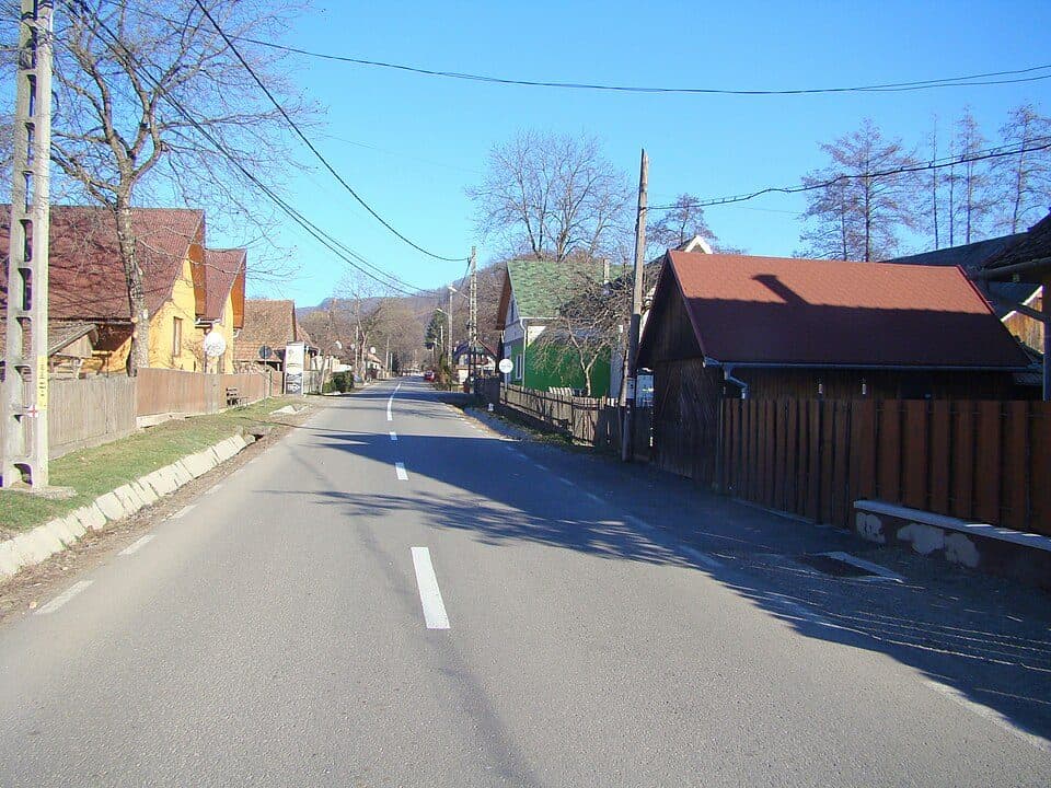 Câmpu Cetății - Valea Nirajul Mic - Vf. Saca Mare