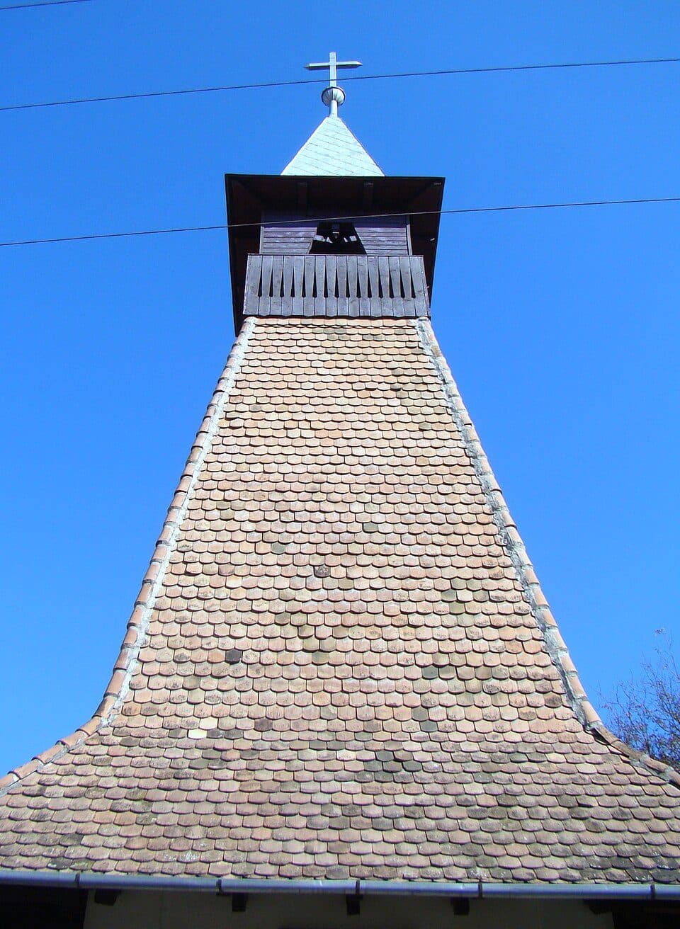 Săcădat - Valea Isuica - Vf. Becheci