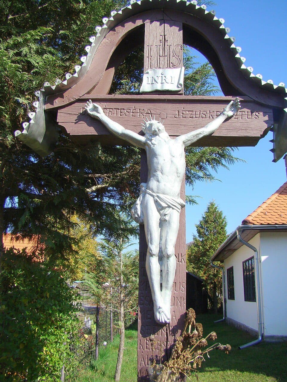Săcădat - Valea Isuica - Vf. Becheci