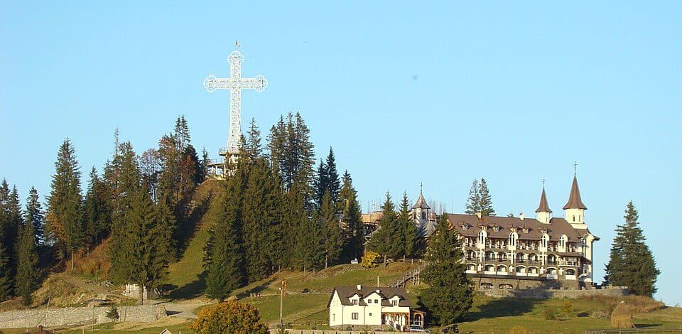Piatra Fântânele - Drumul Romanilor - Valea Străjii