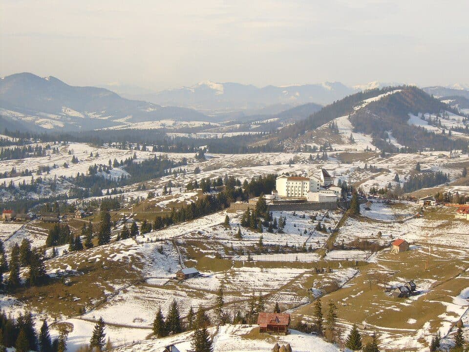 Piatra Fântânele - Mijlocenii Bârgăului