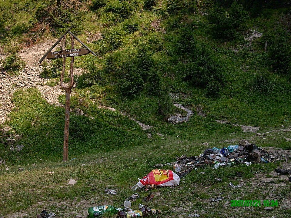 Traseul de creasta principală a Munții Rodnei: Pasul Rotunda – Pasul Șetref (red stripe)