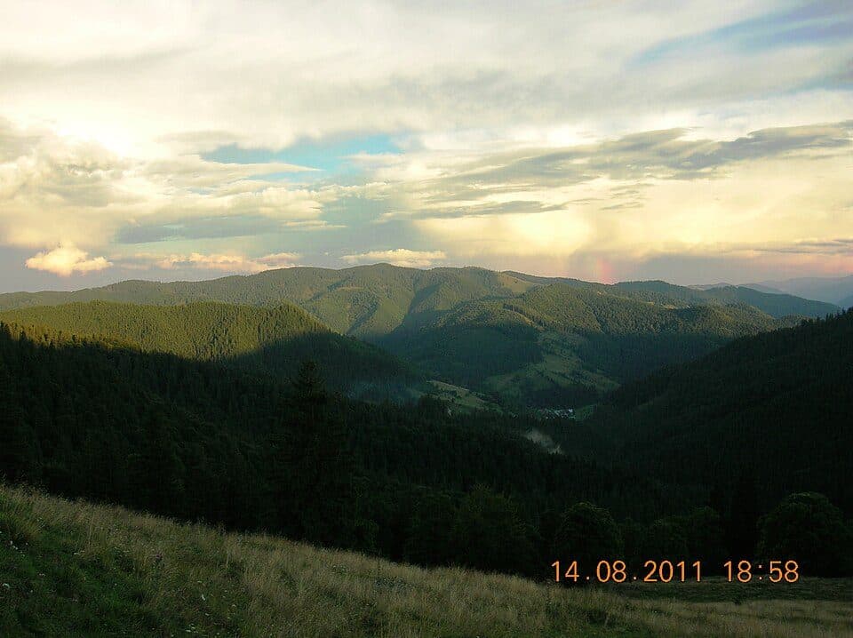 Creasta Iepei - Vf. Muncelul - Trecătoarea Stânișoarei - Pasul Petru Vodă
