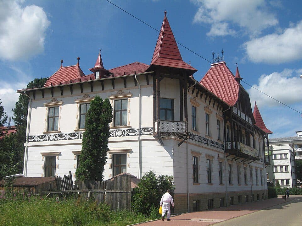 Vatra Dornei – Vârful Runc – Vârful Suhardu Mare – Vârful Omu (blue stripe)