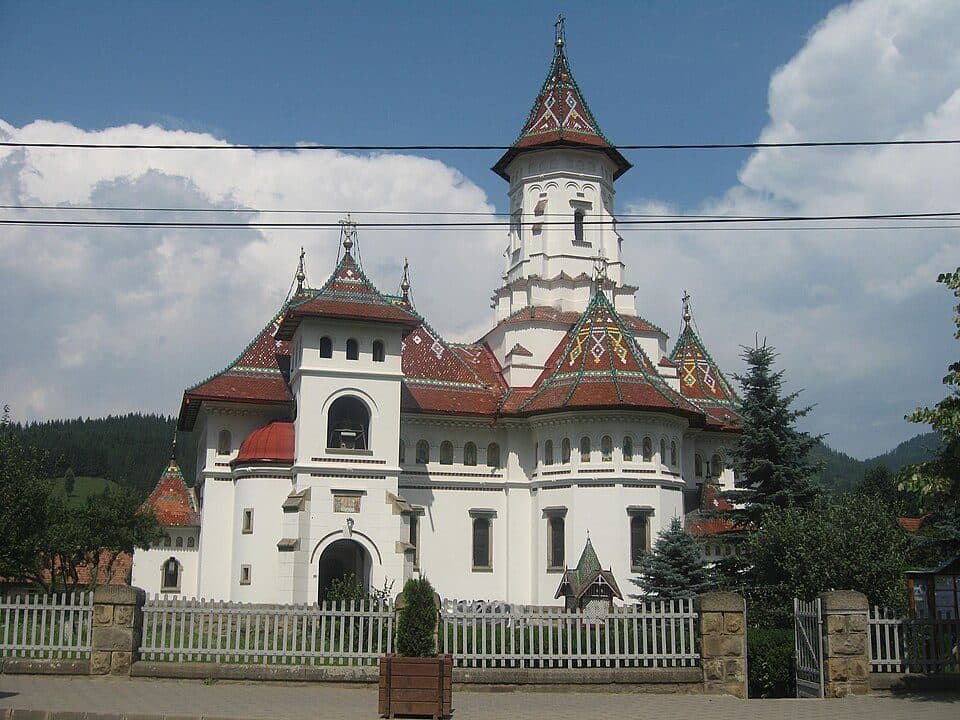 Câmpulung Moldovenesc - Mănăstirea Sihăstria Rarăului