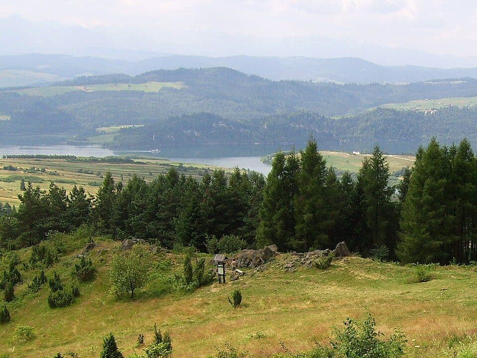 Osada turystyczna Czorsztyn - Lubań