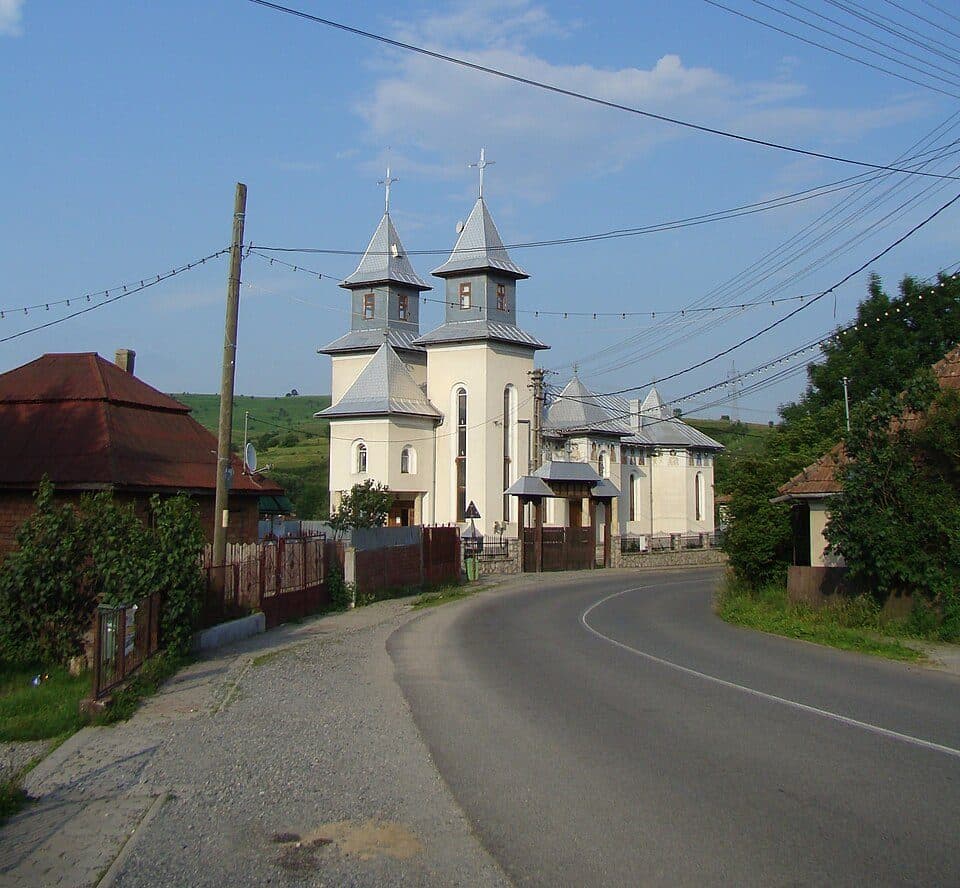La Cruce - sat Băișoara