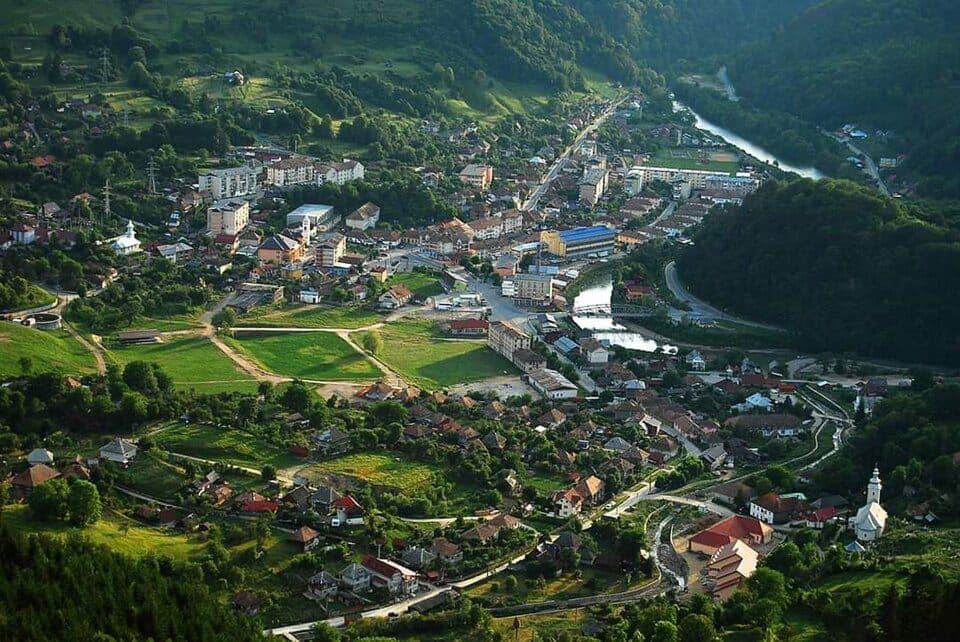 Baia de Arieș - Vf. Poienița