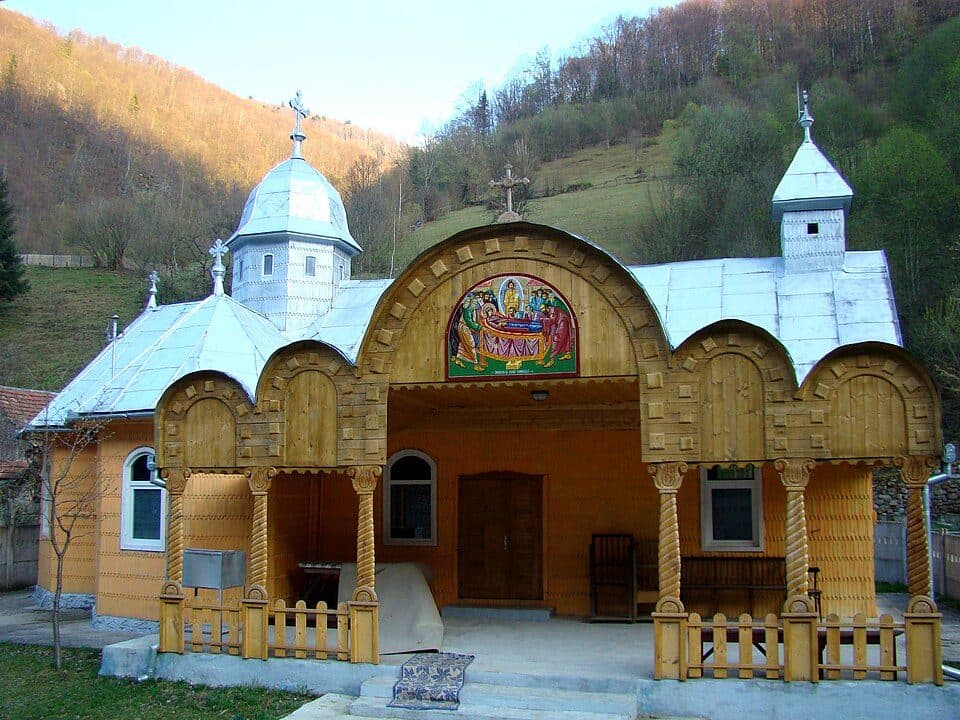 Măguri-Răcătău - Culmea Urășa - Muntele Smidele