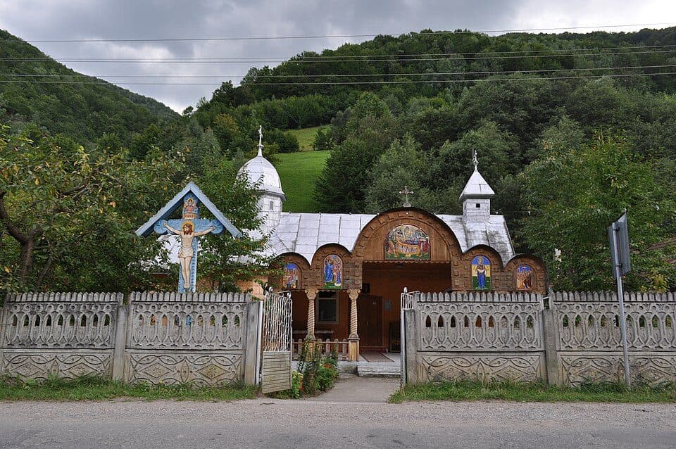Măguri-Răcătău - Culmea Urășa - Muntele Smidele