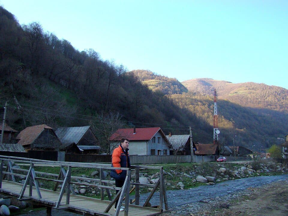 Măguri-Răcătău - Culmea Urășa - Muntele Smidele