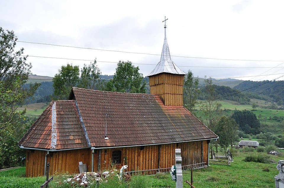 Tureni - Piatra Secuiului - Cabana Râmeț - Platoul Ciumerna - Poiana cu narcise de la Negrileasa