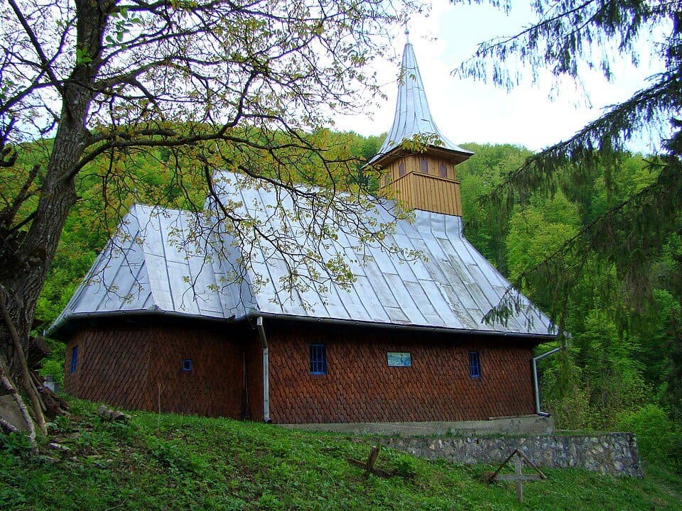 Schitul Poșaga - La Măteoaie - Șaua La Răscruce