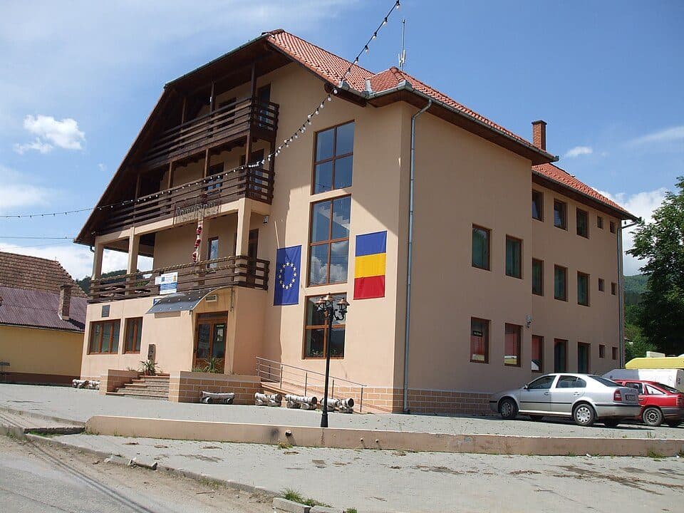 Sălciua de Jos - Peștera Poarta Zmeilor - Izvoarele