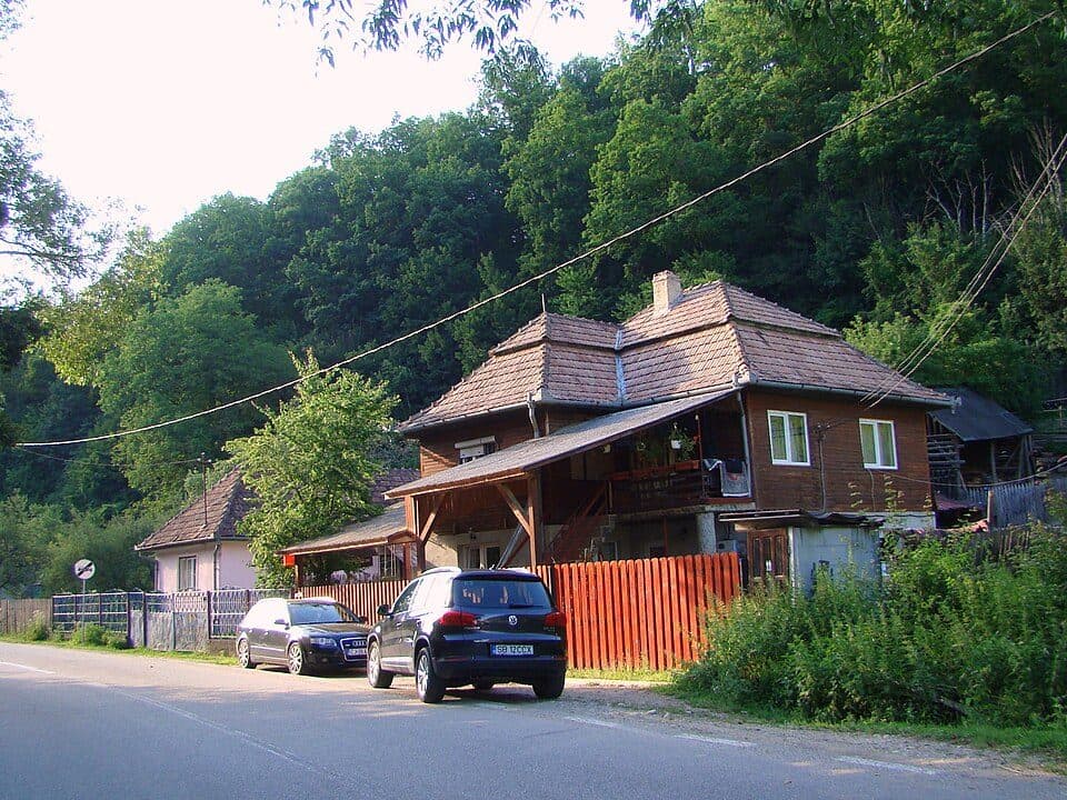 Stațiunea Muntele Băișorii - Muntele Bocului - Moara de Pădure (Valea Ierii)