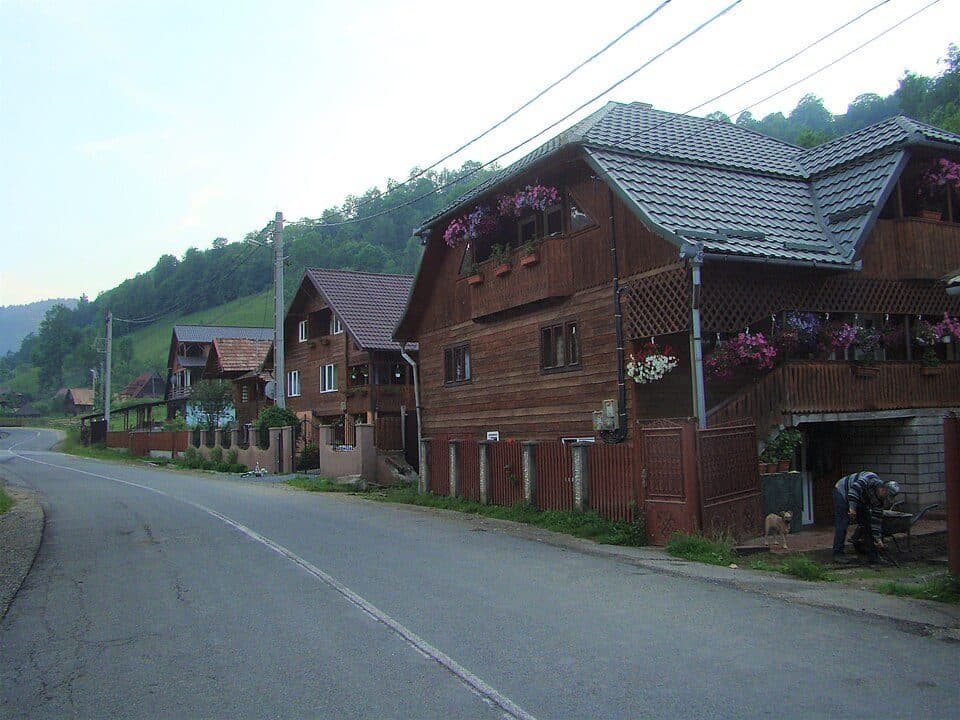 Stațiunea Muntele Băișorii - Muntele Bocului - Moara de Pădure (Valea Ierii)