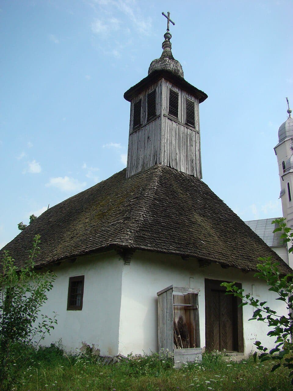 Biserica de lemn din Curtea — zdjęcie 2