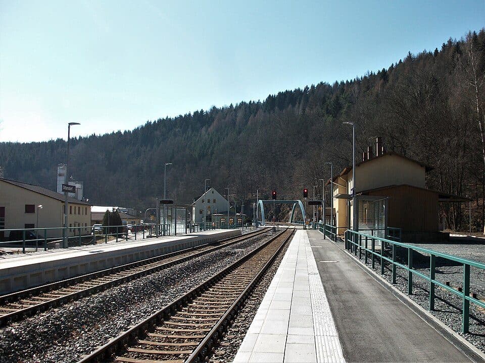 Vom Rundweg Dittersdorf zum Goldenen Hahn
