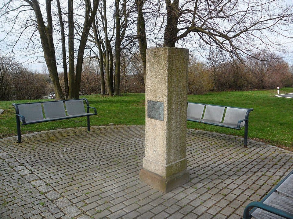 Wanderweg gelber Balken (unvollständig)