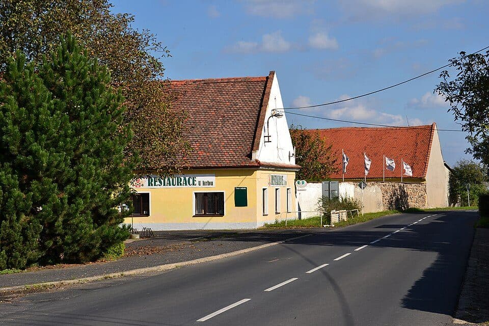 [M] Žatec (žst.) - Vikletice