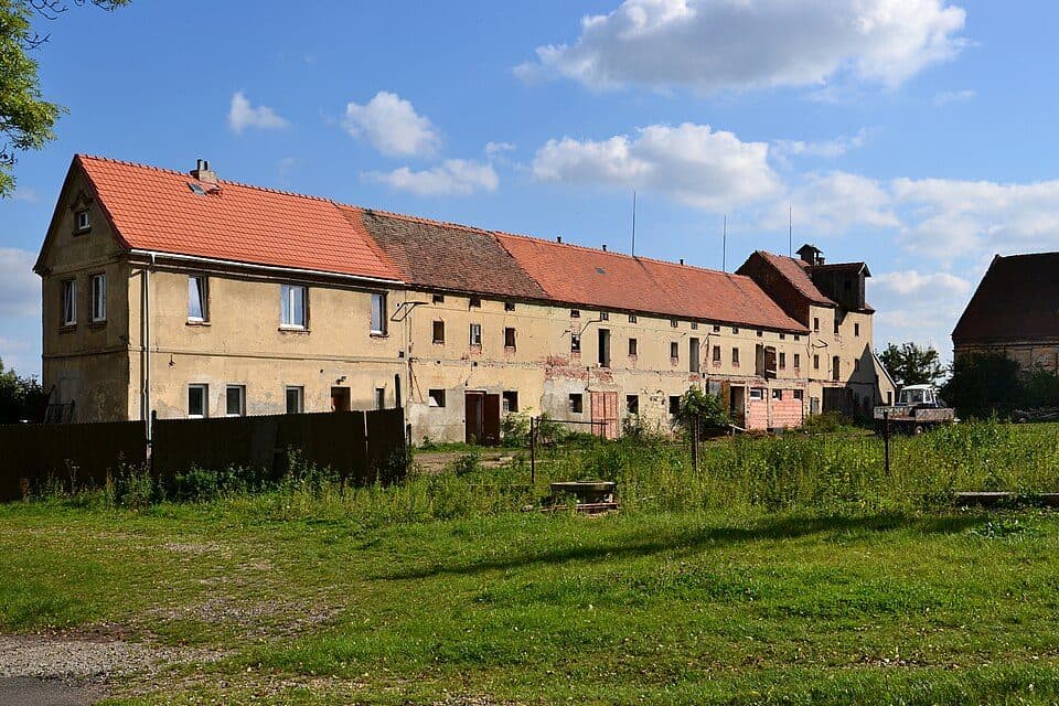 [M] Žatec (žst.) - Vikletice