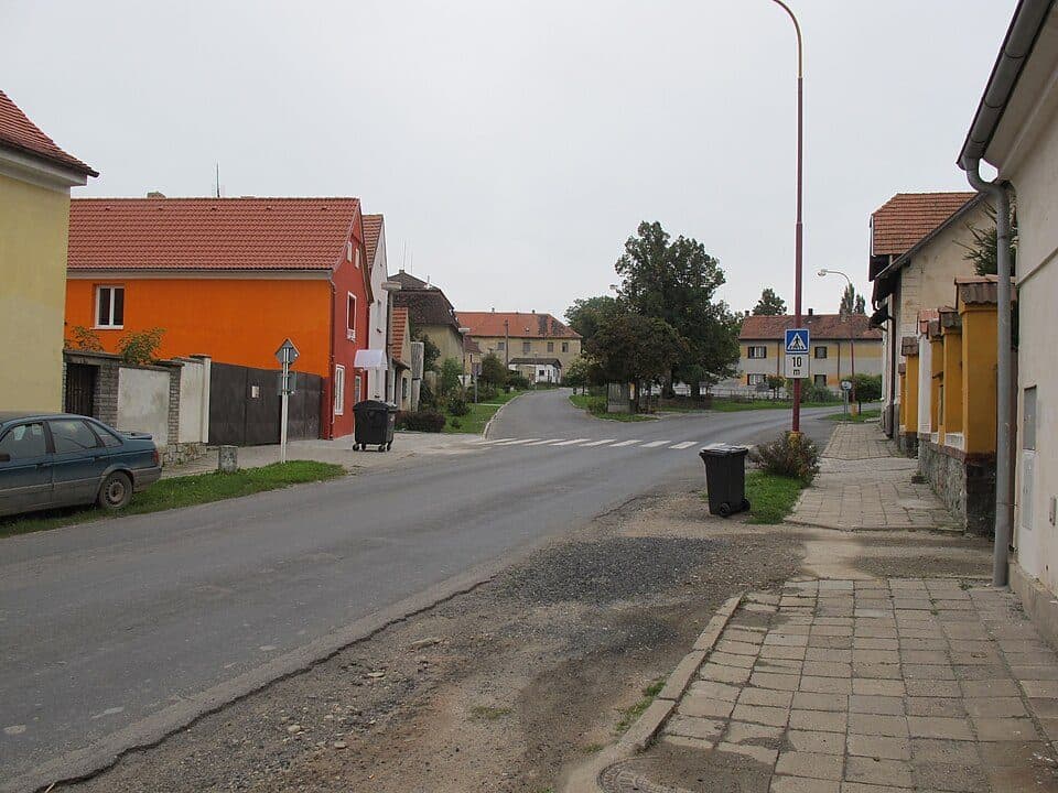 [Č] Louny - Smolnice - Třeboc
