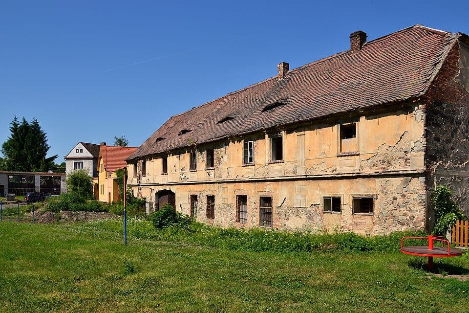 [Z] Odbočka na vrchol Bořeň
