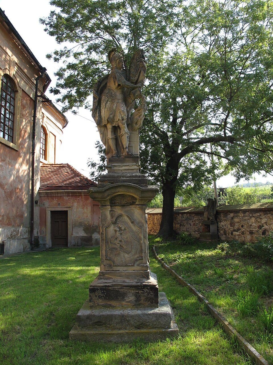 Bečov — zdjęcie 2
