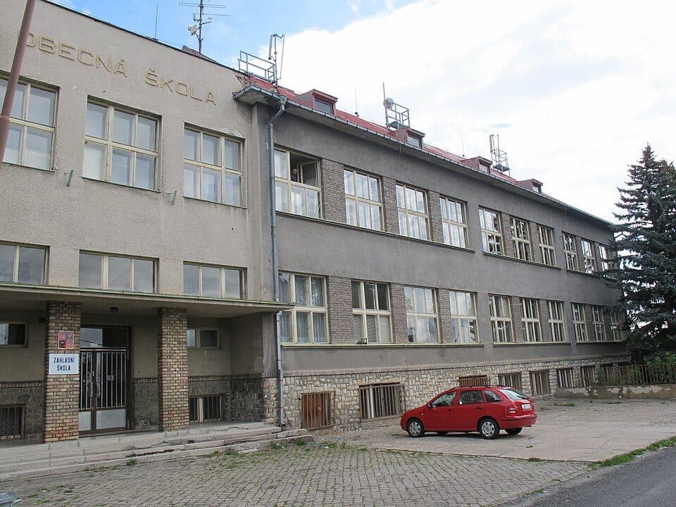 Panenský Týnec — zdjęcie 3