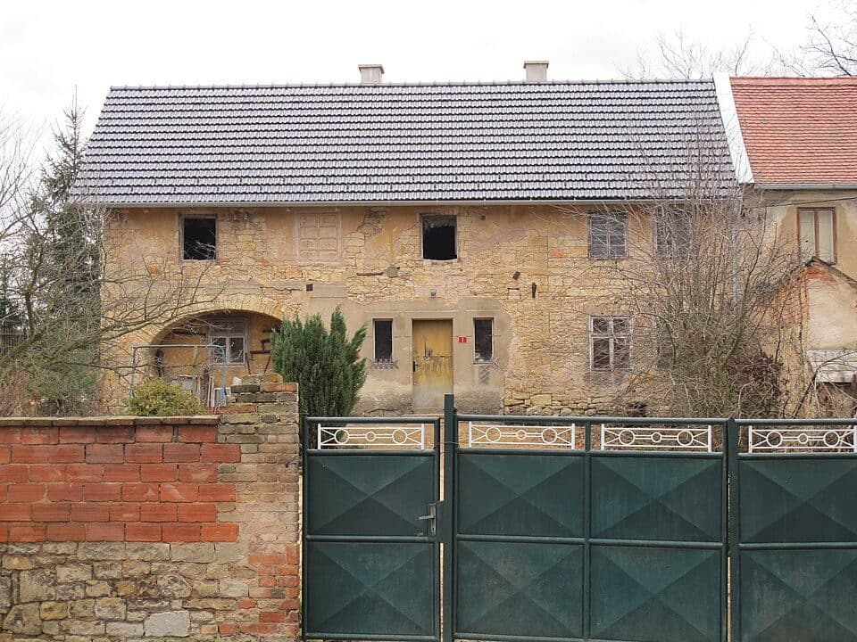 [M] Louny (vodárna) - Konětopy (žst.)