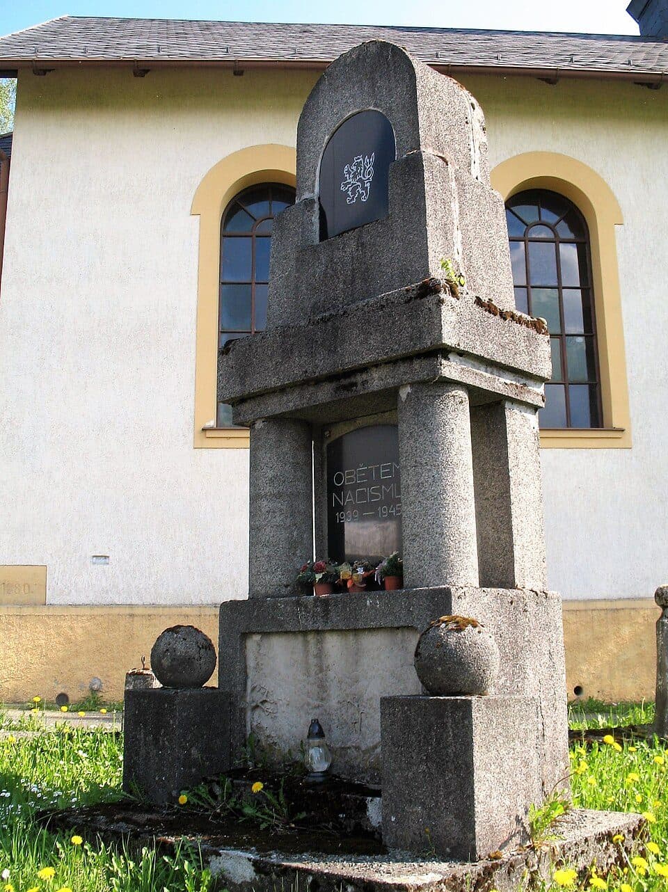 Rundweg Joehstadt gelb-strich