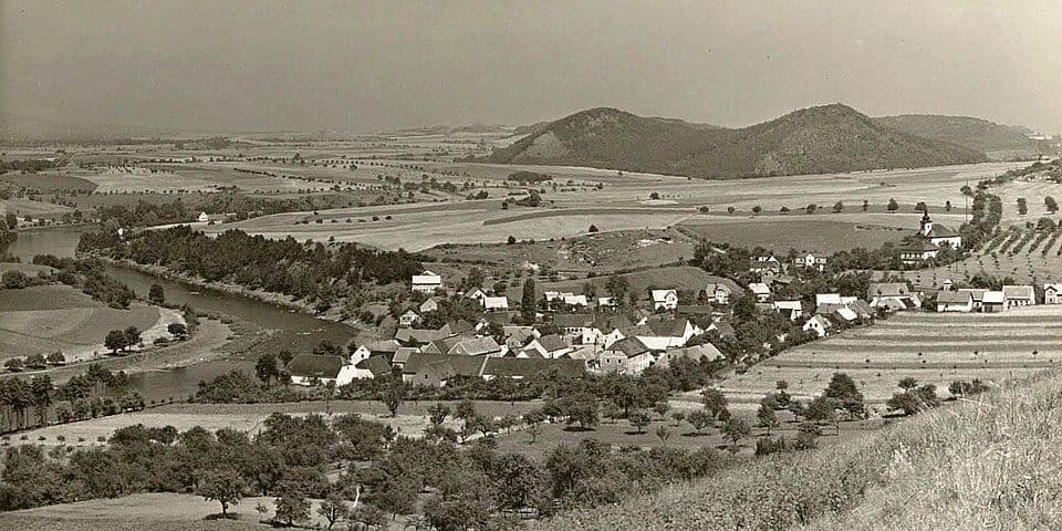 [M] Klášterec nad Ohří (žst.) - Měděnec (žst.)