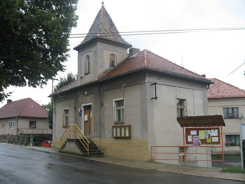 Děčany — zdjęcie 1