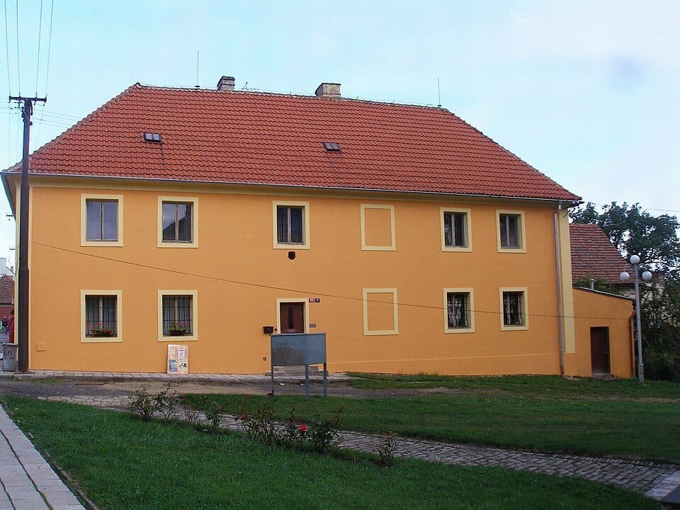 [Z] NS Novostrašecká (okružní)