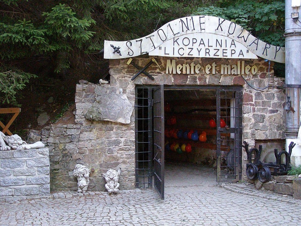 Do punktu widokowego Brzeźnik
