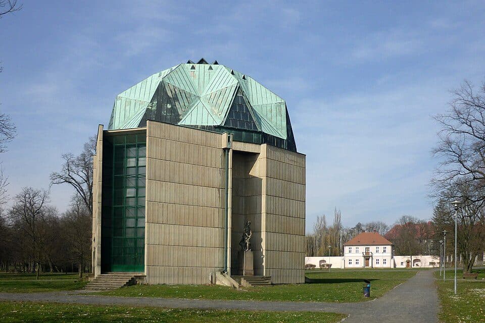 [M] Vycházkový okruh Ve stopách historie a G. Casanovy